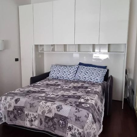 Monolocale Metro M3 Affori Apartamento Milão Exterior foto